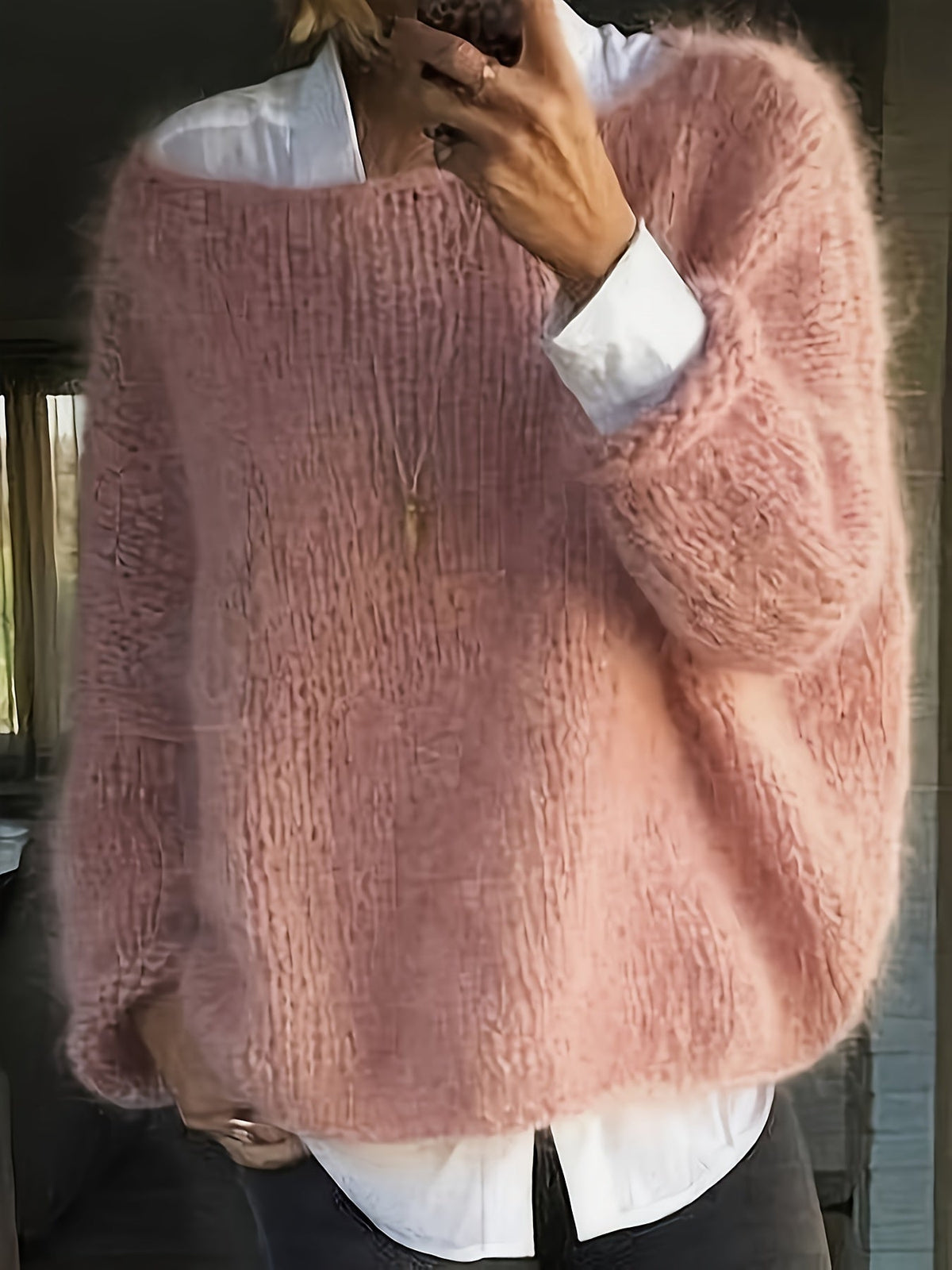 Relaxed Crew Neck Sweater in Soft Knit for Casual Wear