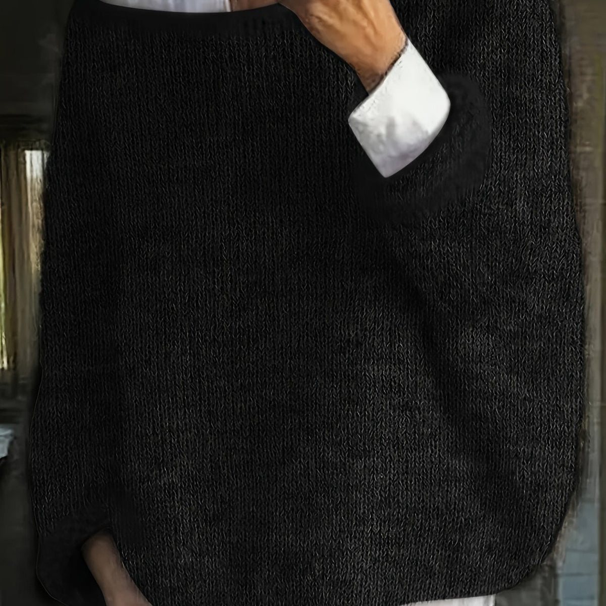 Relaxed Crew Neck Sweater in Soft Knit for Casual Wear