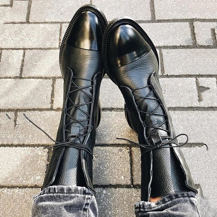 Lace-Up Ankle Boots in Elegant Lace Design for Casual and Formal Wear