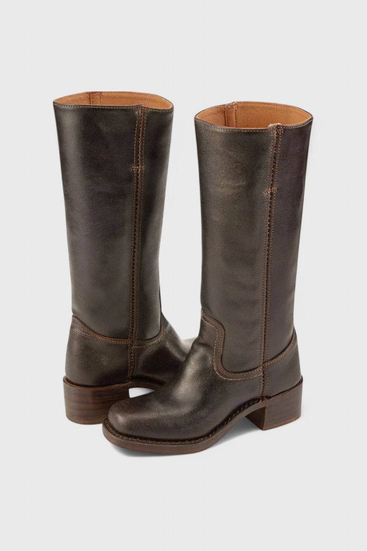 Knee-High Heeled Boots in Paisley Print | Classic Style for Everyday Wear