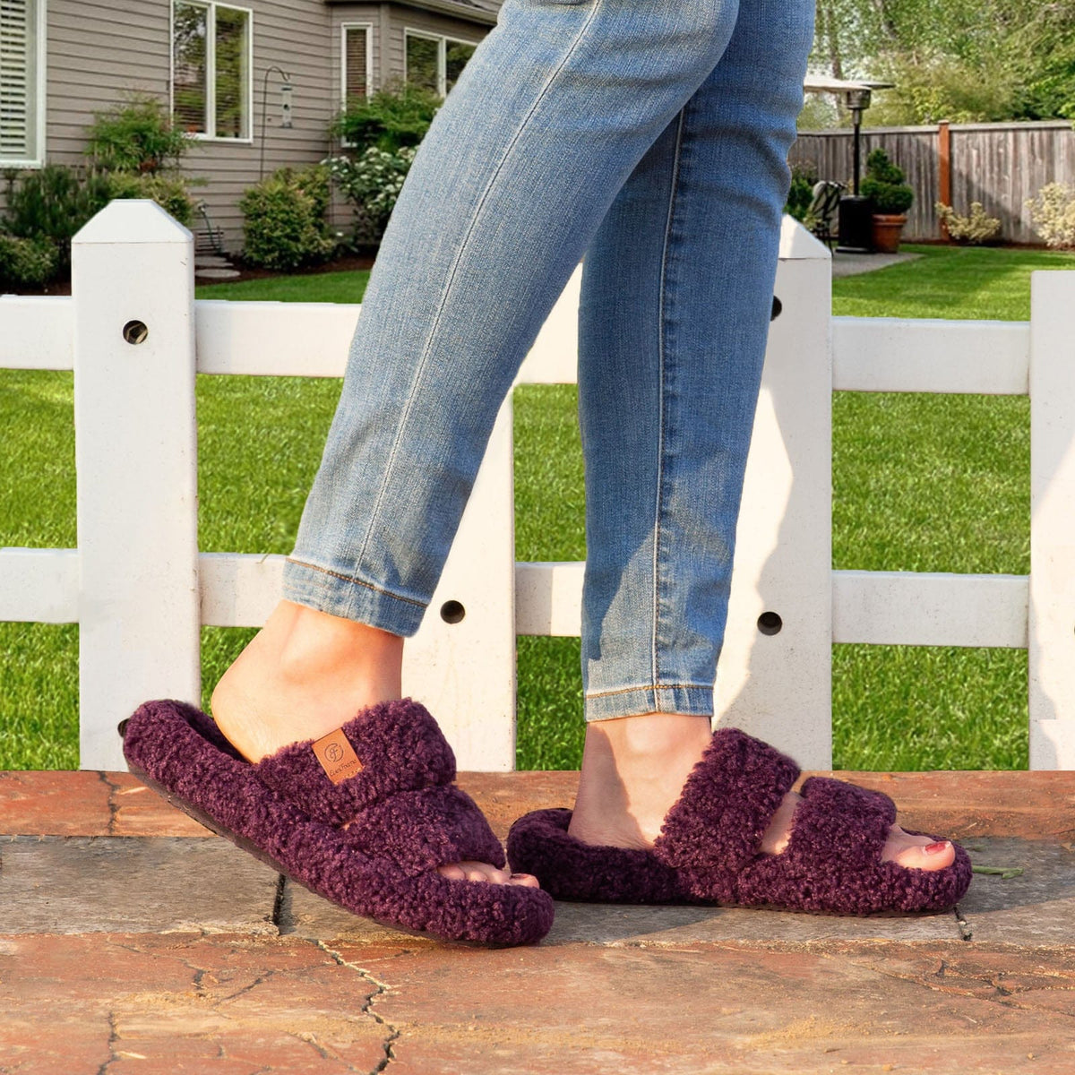 Womens Fuzzy Open-Toe Slippers – Cozy Home, Relaxation