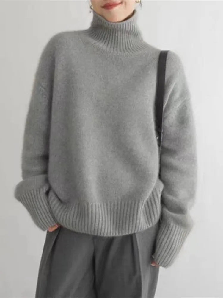 Cashmere Turtleneck Sweater for Women | Elegant High Collar Design - Satinni