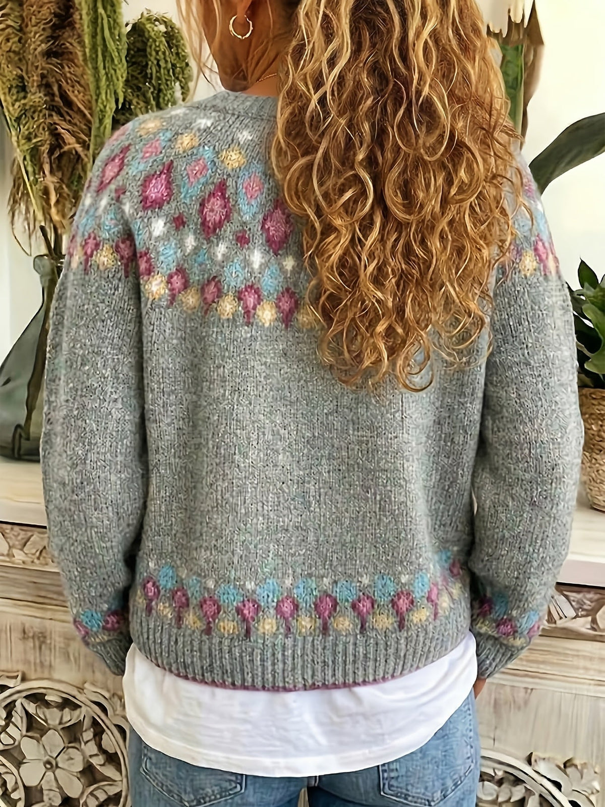 Nordic Patterned Cardigan in Soft Knit for Cozy Layering and Everyday Wear