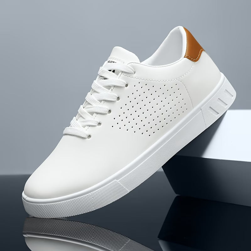 Clean Low-Top Sneakers for Casual Wear - Lightweight and Breathable Design
