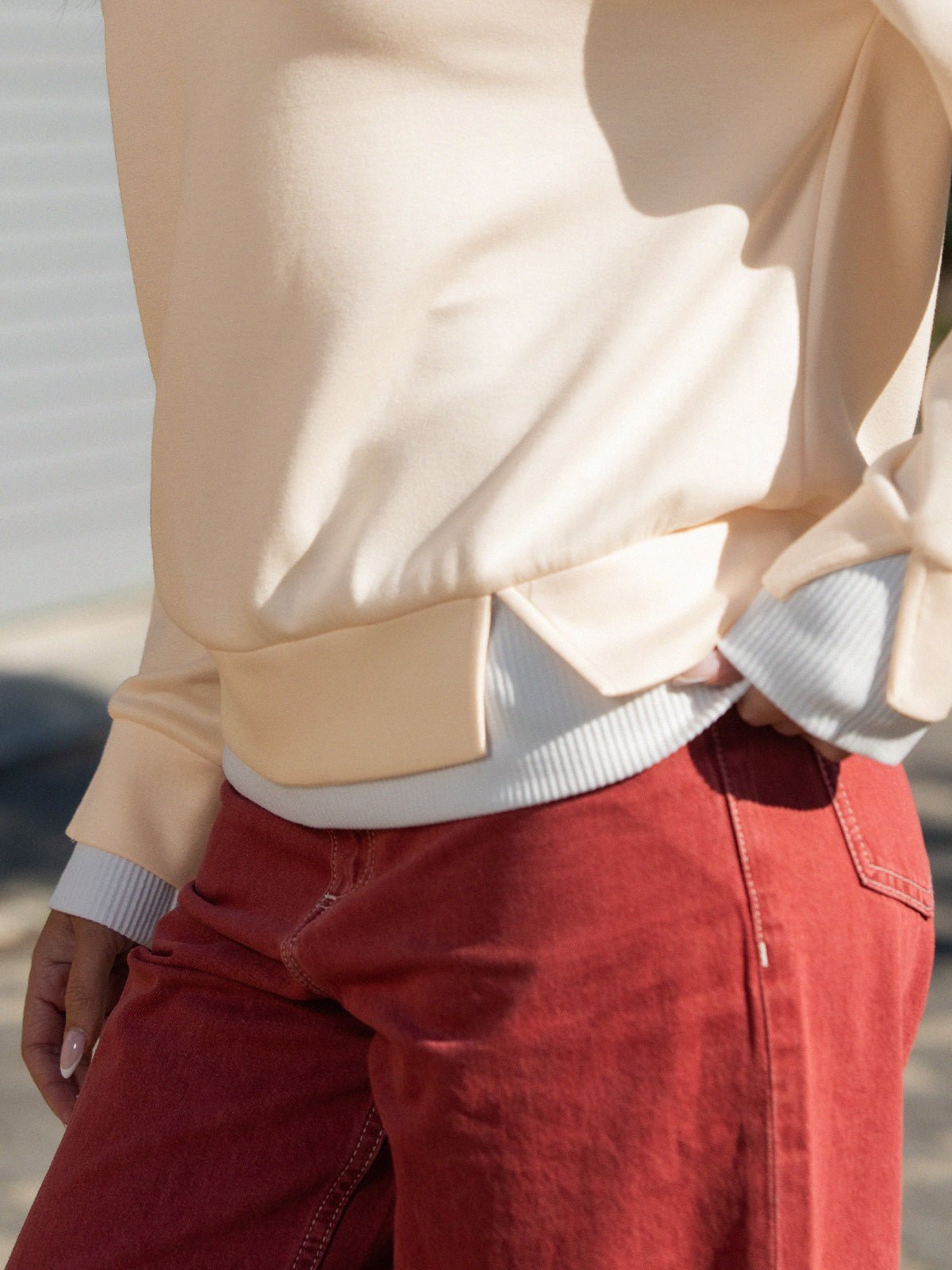 Faux Layered Oversized Sweatshirt for Women - Cozy Casual Wear - Satinni