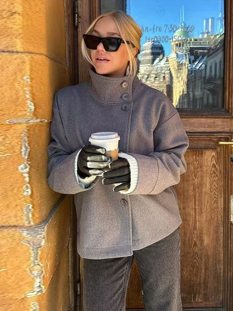 Wool Long-Sleeve Women's Jacket with Stand-Up Collar for Cold Weather Wear - Satinni